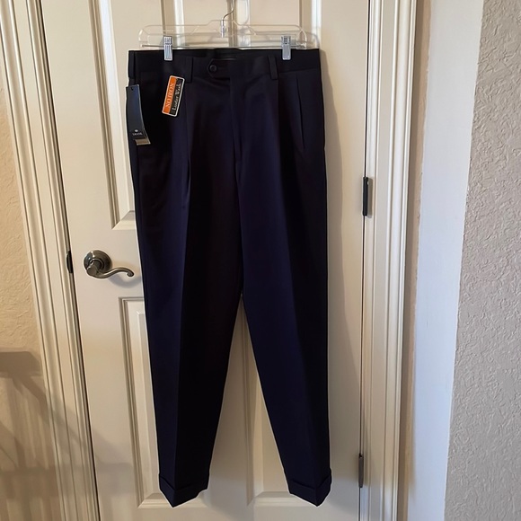 Savane Other - Elegant Navy Men’s Pants!